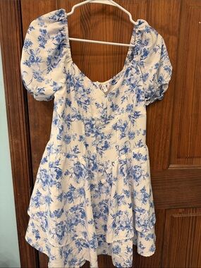 Blue Floral Puff-Sleeve Midi Dress